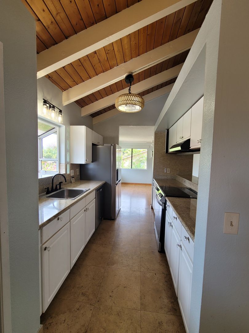 Kihei Apartment: 86 Waipahe Street