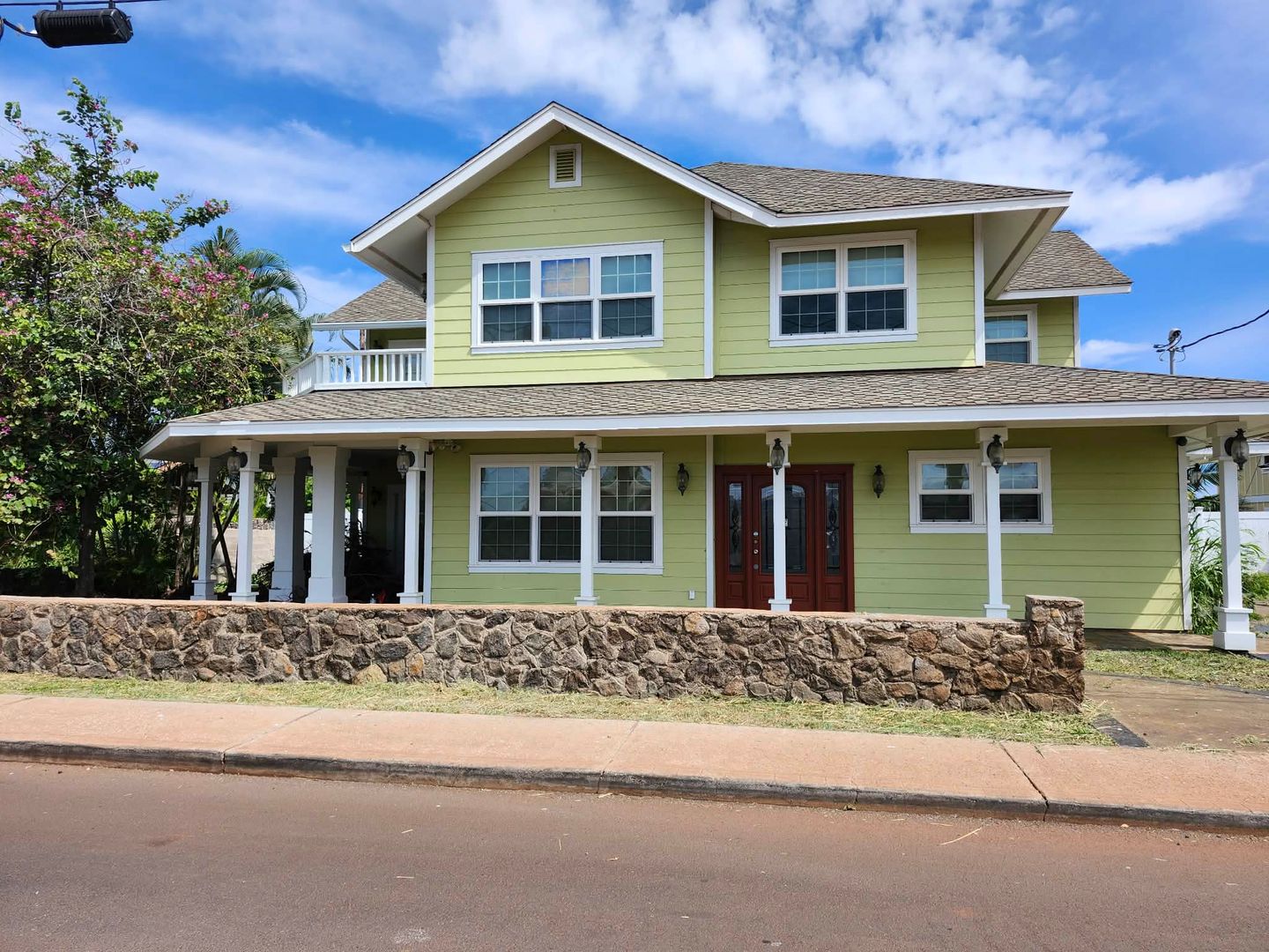 Lahaina House: 188 Prison St.