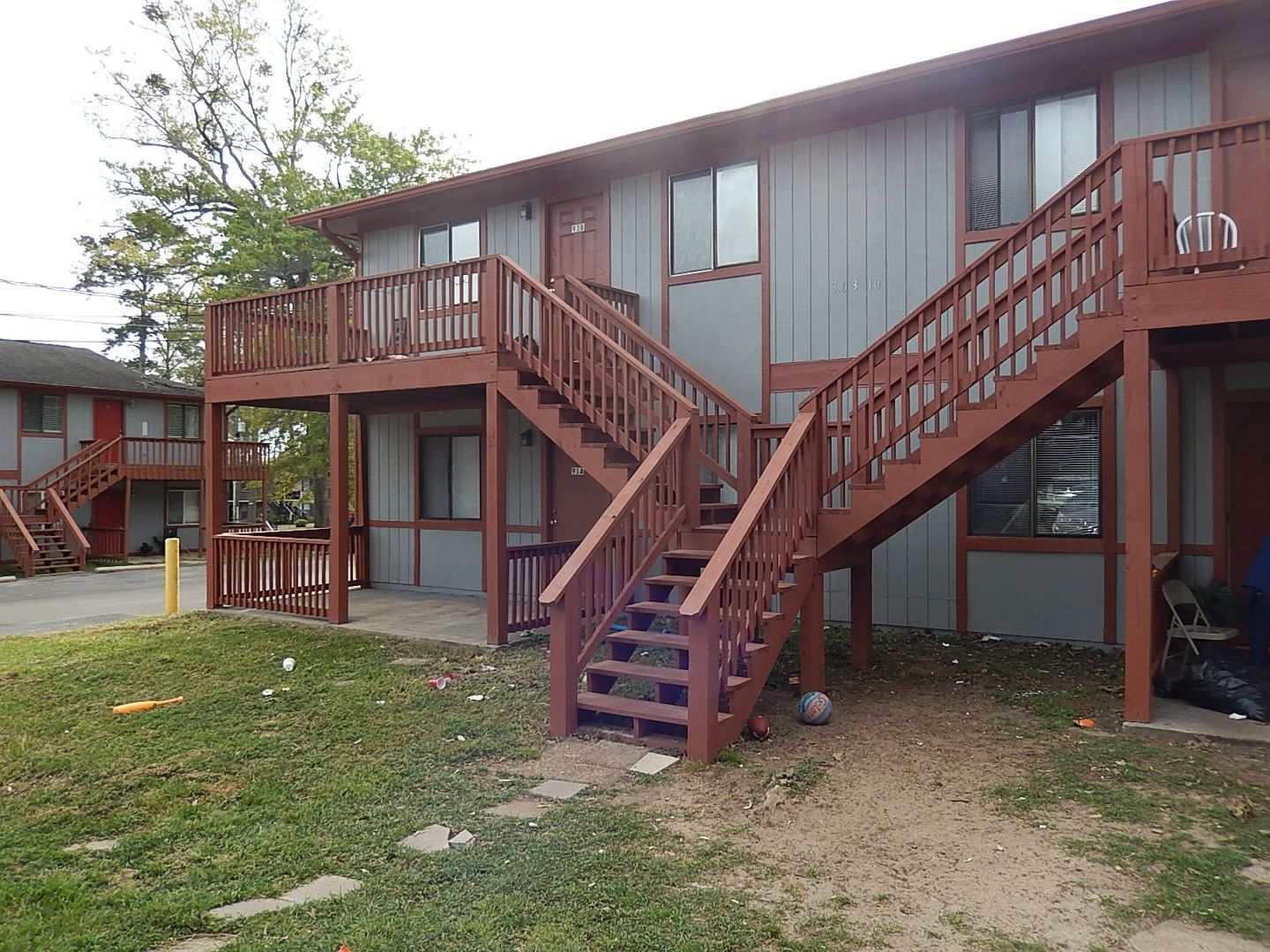 Tallahassee Apartment: 303 S. Lipona Rd