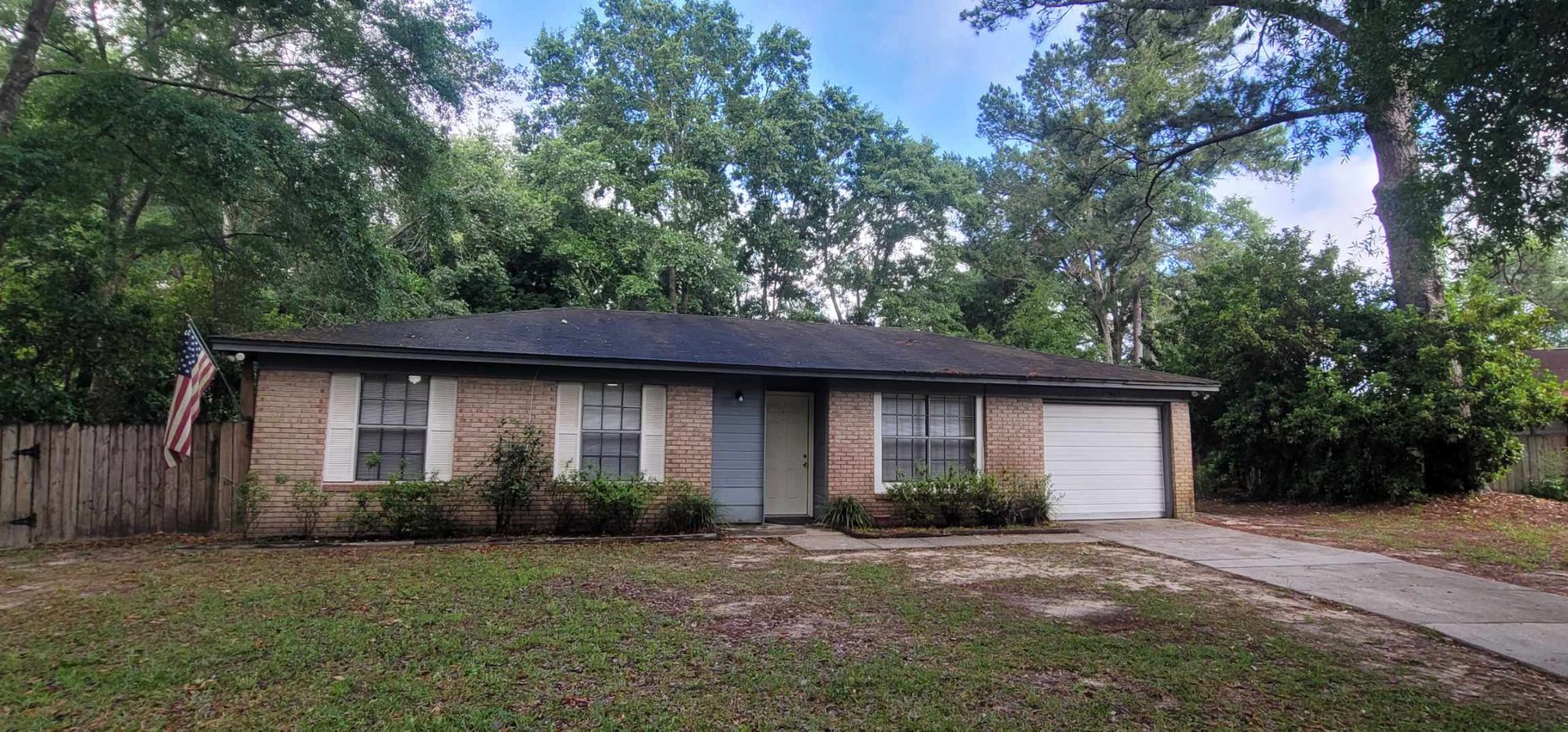 Tallahassee House: 8812 Pembroke Court N
