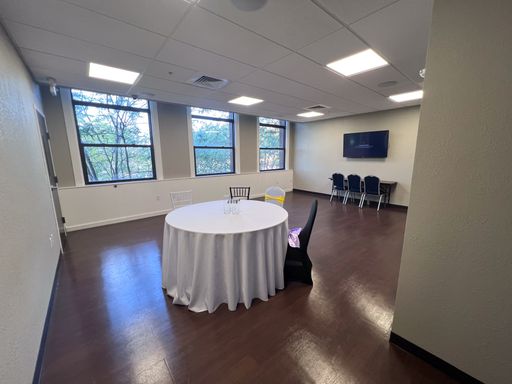Summit Building Downtown Toledo - Spacious Office Space with City Views – photo 1