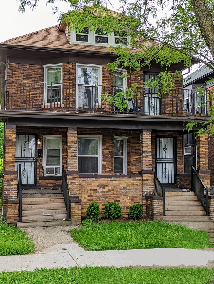 Detroit Apartment: 883-885 Blaine