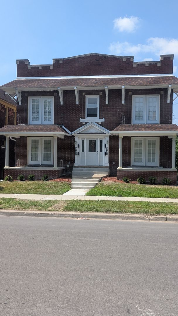 Detroit Apartment: 1612/1614 W. Euclid