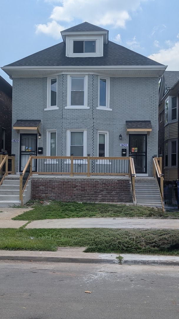 Detroit Apartment: 1429/1431 W. Euclid