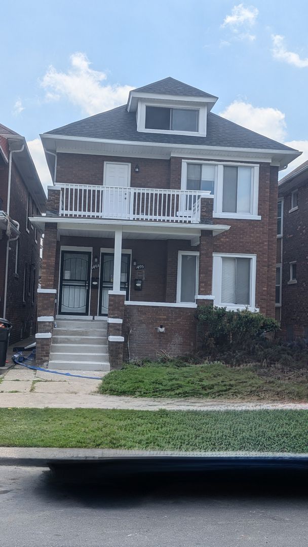 Detroit Apartment: 1493/1495 W. Euclid