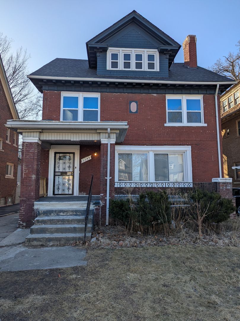 Detroit House: 2245 GLYNN Ct - EL MAGICO