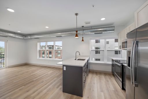 Brunswick Apartments - The Auburn - 1 Bedroom, 1 Bath