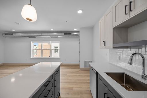 Brunswick Apartments - The Strike Studio