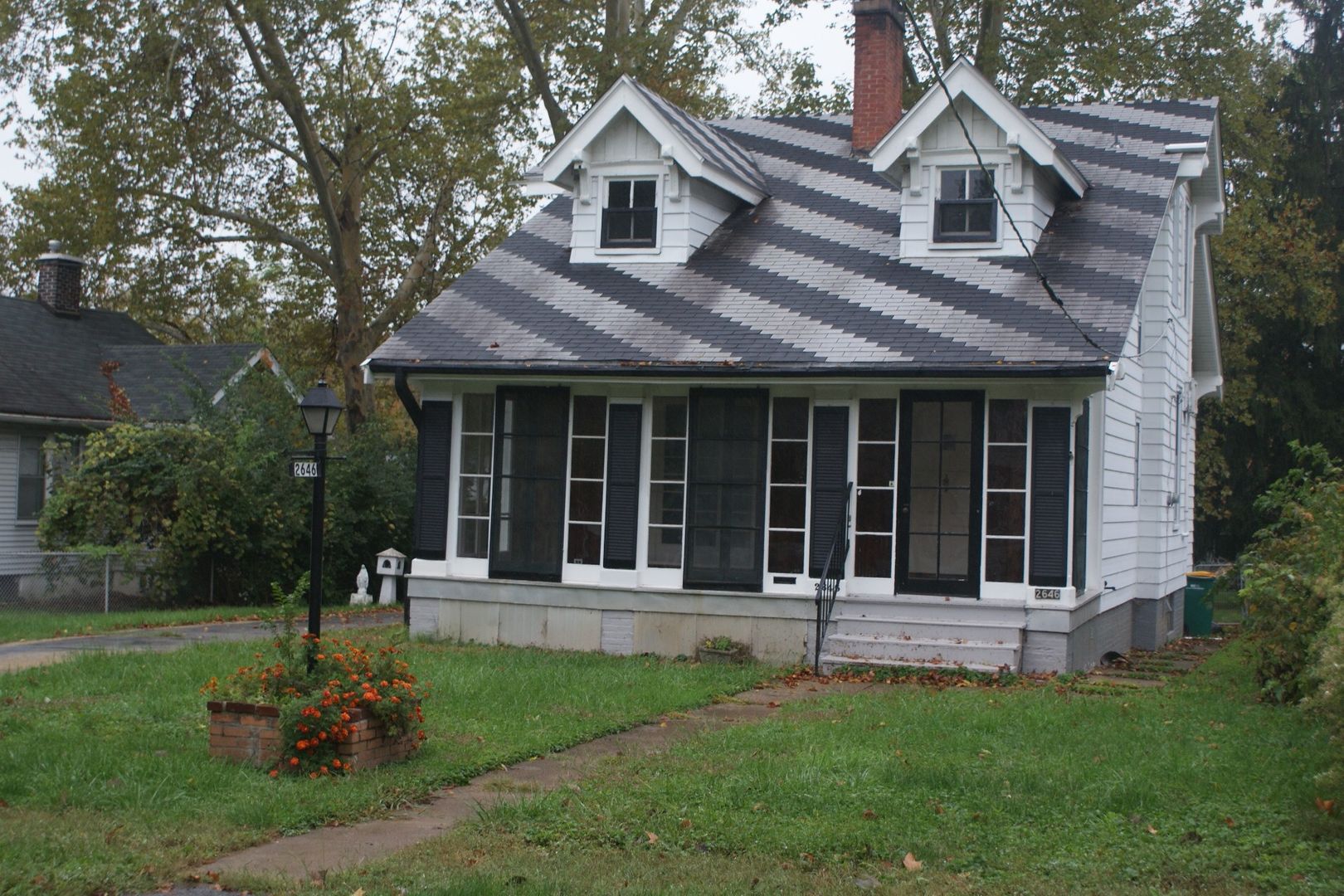 St Louis House: 2646 Terrace Ln.