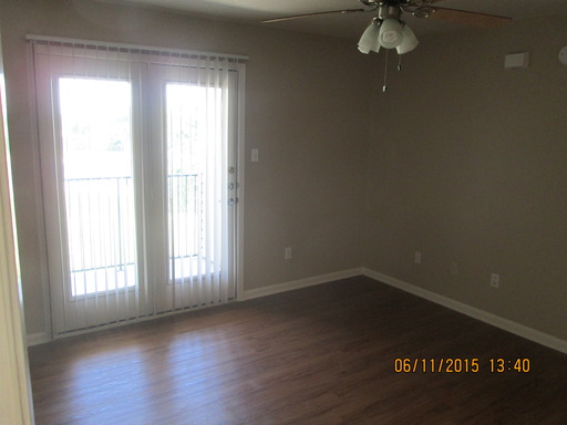 Big on Space – Perfect Extra large 1-Bedroom for Military & College Life – photo 1