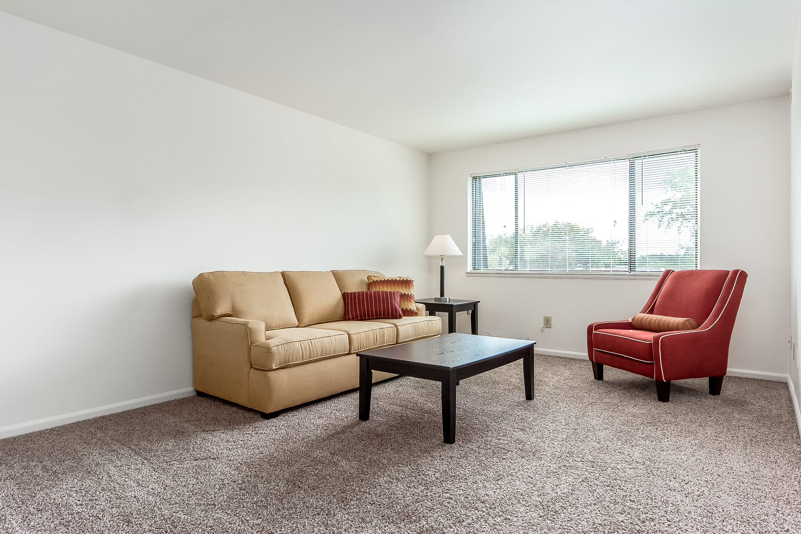 1190 Chambers Rd, Columbus, OH 43212