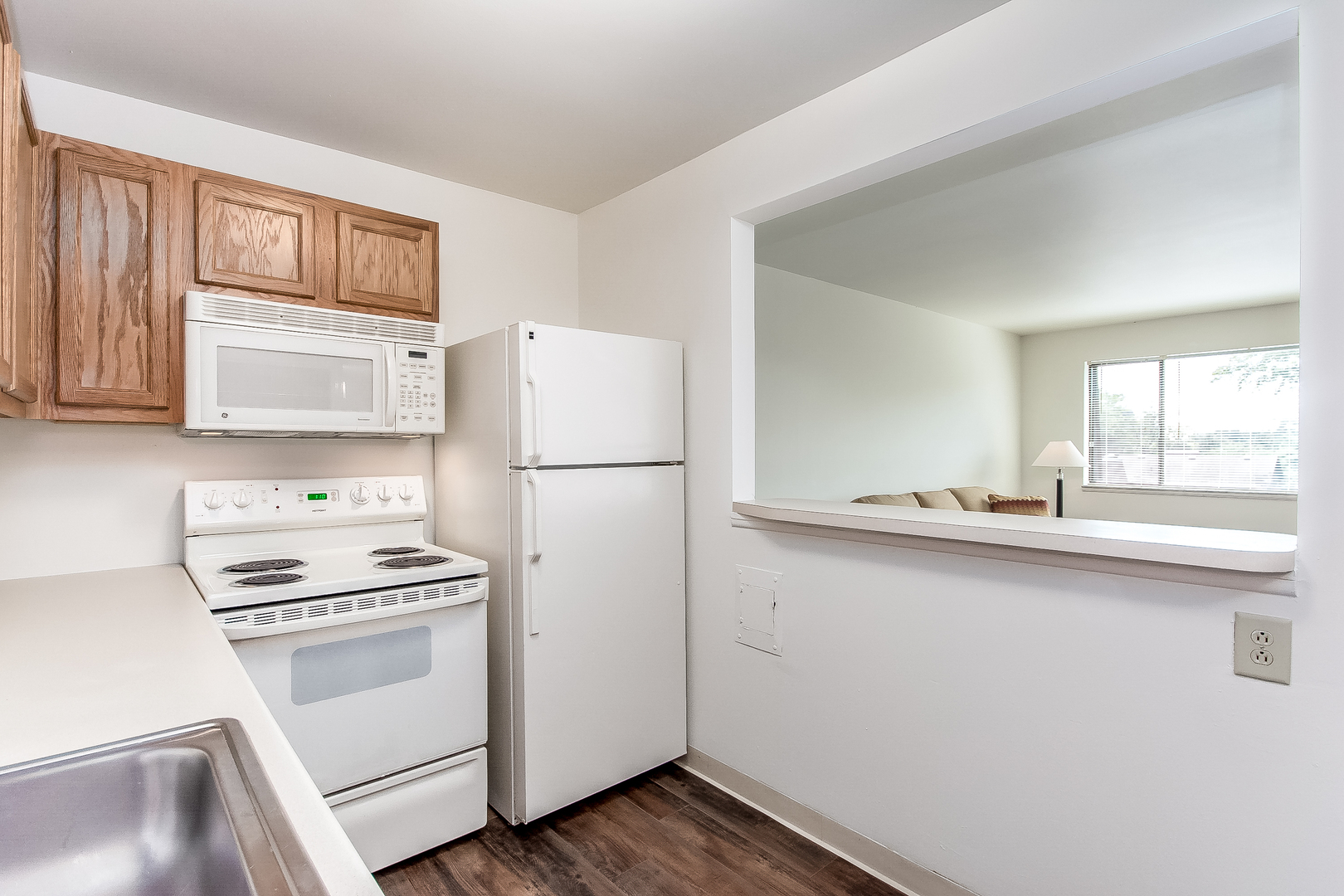 1190 Chambers Rd, Columbus, OH 43212