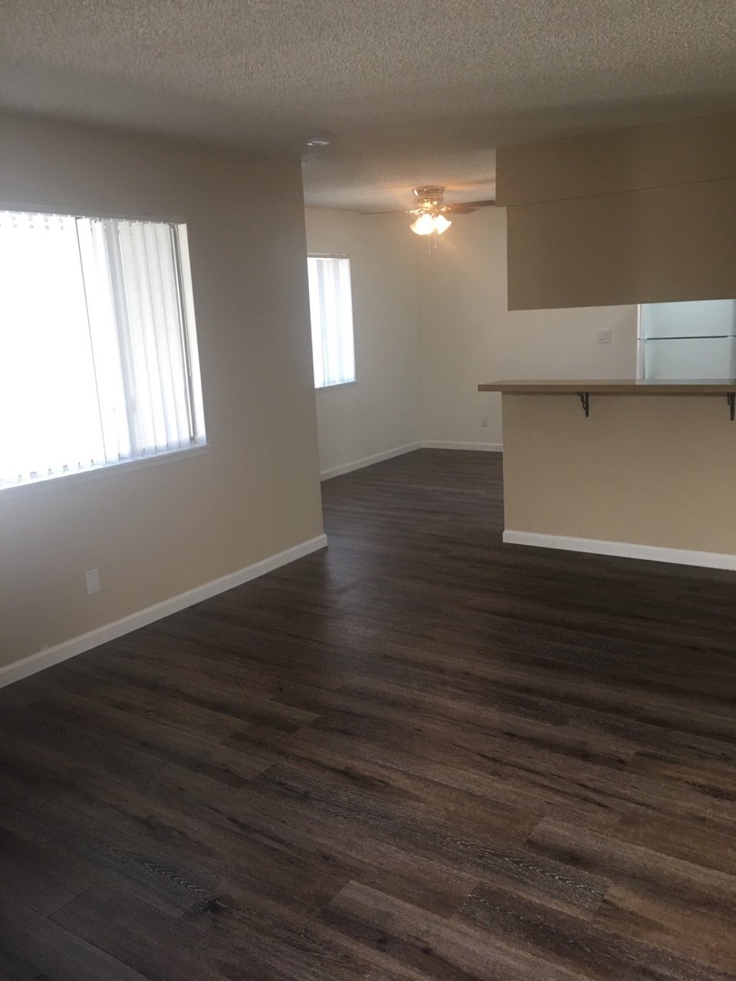 Bakersfield Apartment: 5112 Fairfax Road