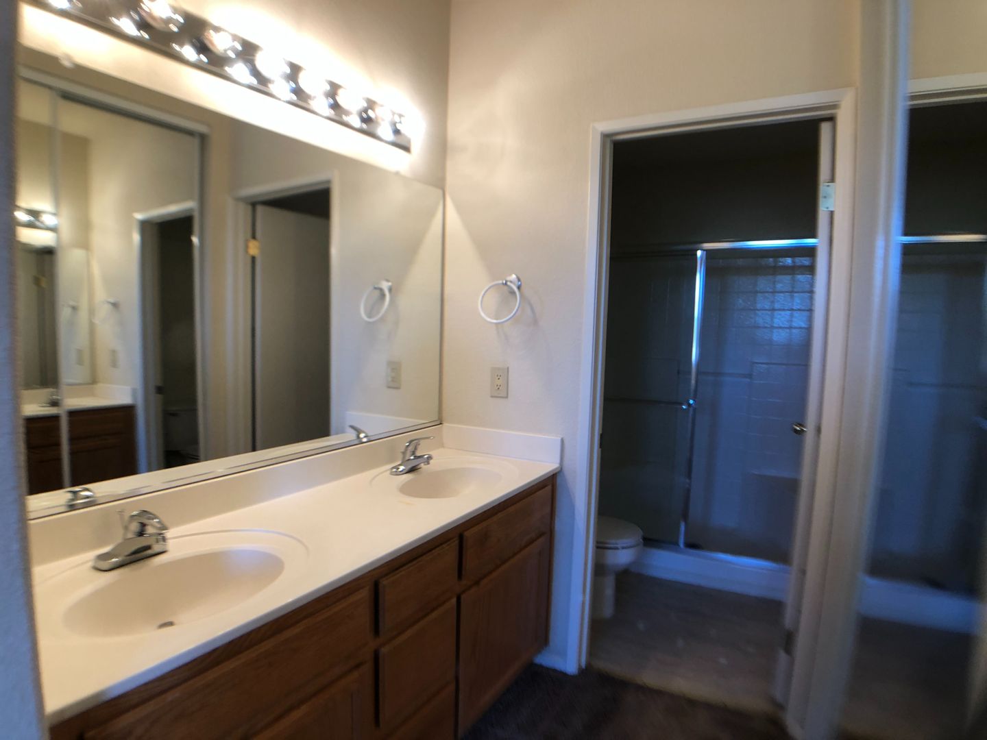 Santa Rosa Apartment: 2146 Bedford Street