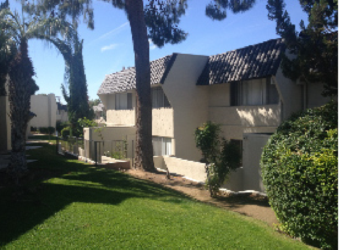 Bakersfield Apartment: 3815 Columbus Street