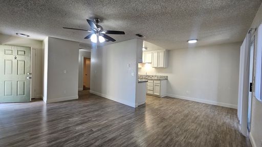 Single level 2 bed & 2 bath with connecting garage – photo 1