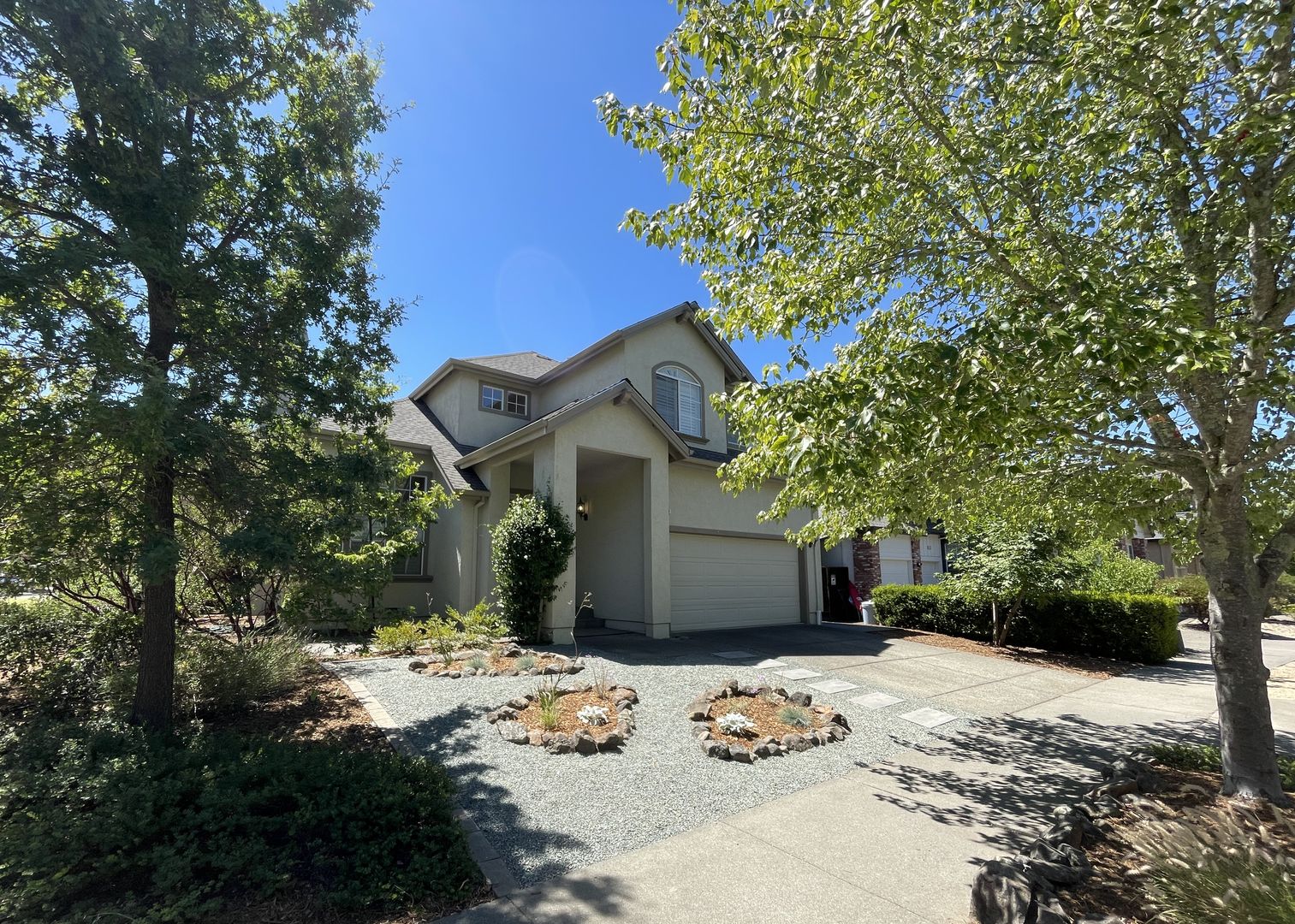 Santa Rosa House: 4719 Prospect Ave.
