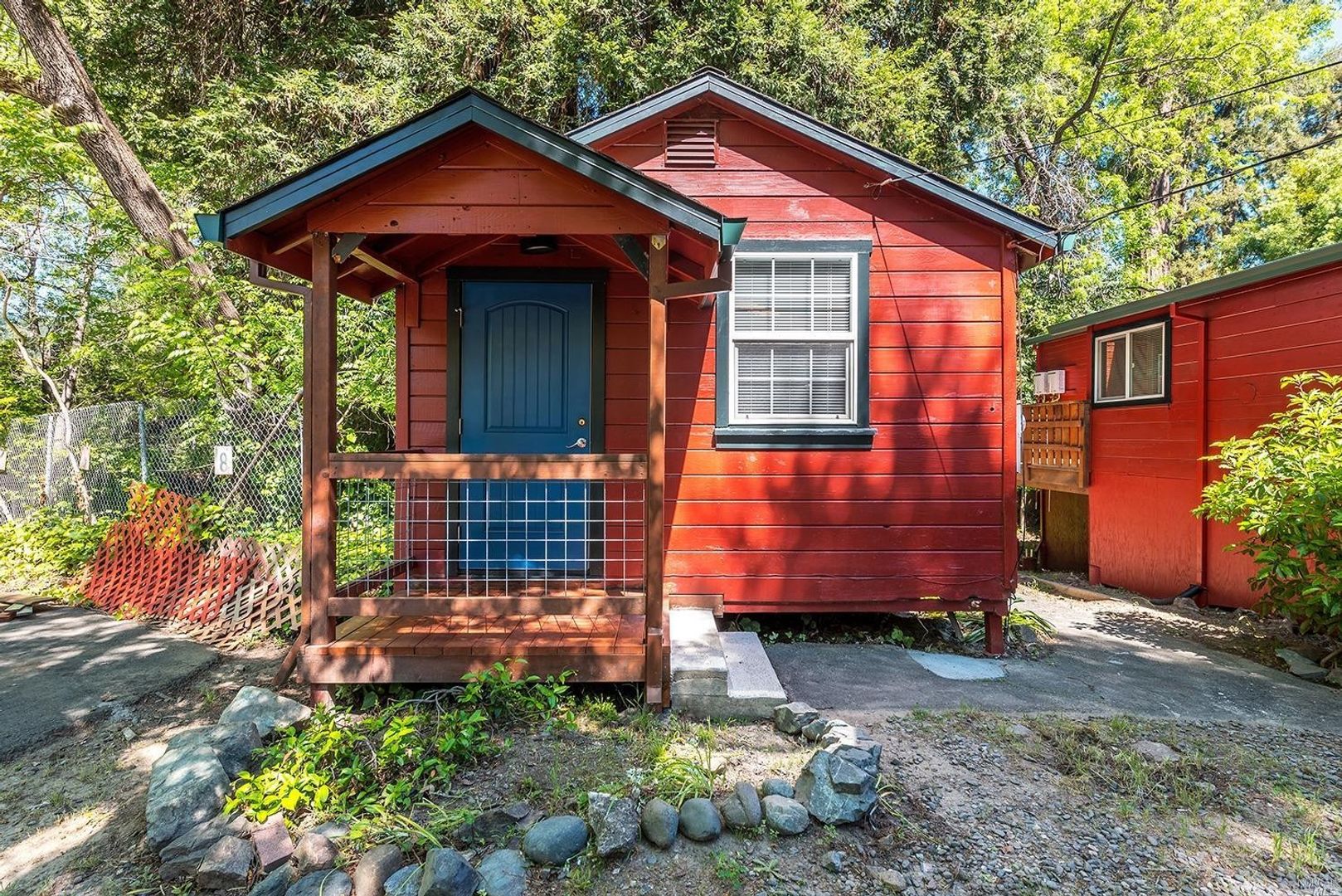 Guerneville Apartment: 16124 Drake Rd.