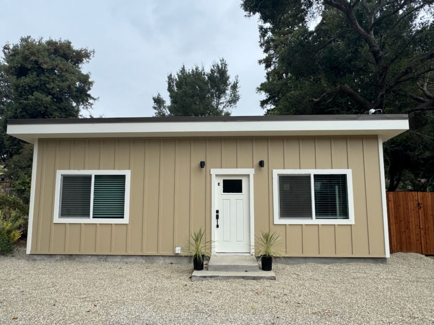 Sebastpol Apartment: 501 Gravenstein Hwy North