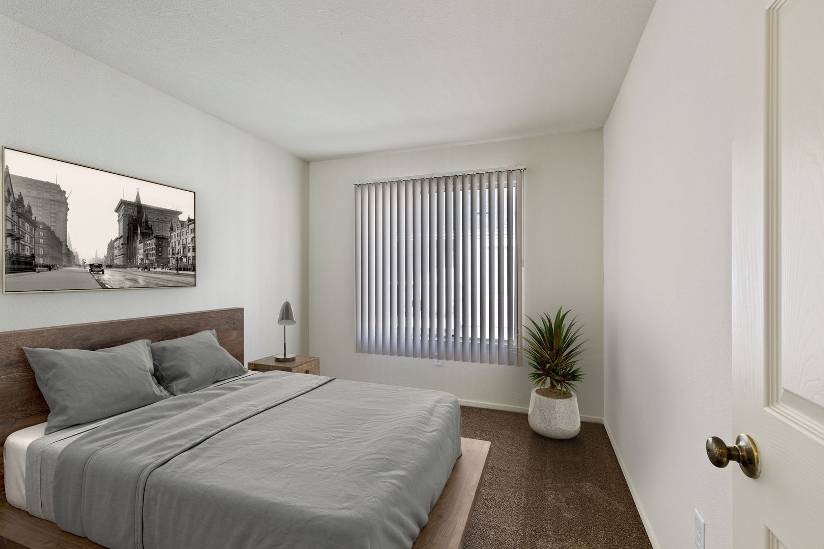 TRACY Apartment: 400 WEST CENTRAL AVENUE