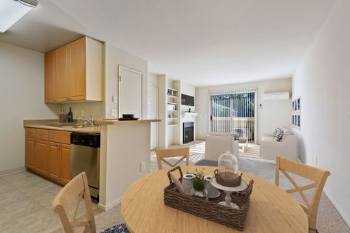 Bel Air Apartments – photo 1