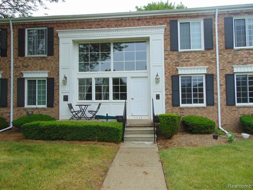 First floor 2 bdrm
