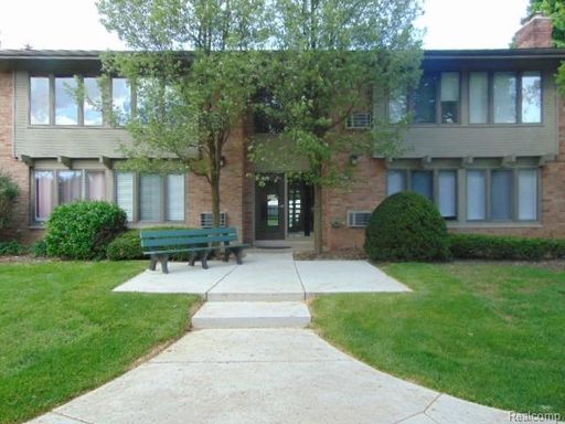 Fabulous 2nd floor Condo