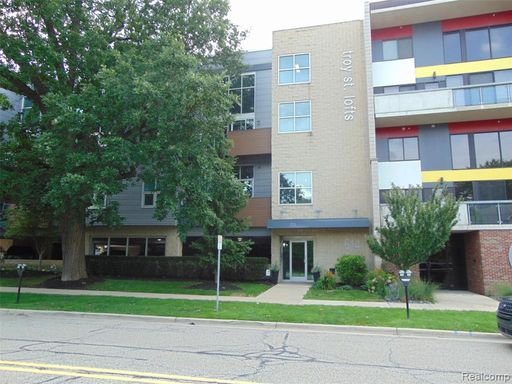 Downtown Royal Oak – photo 1