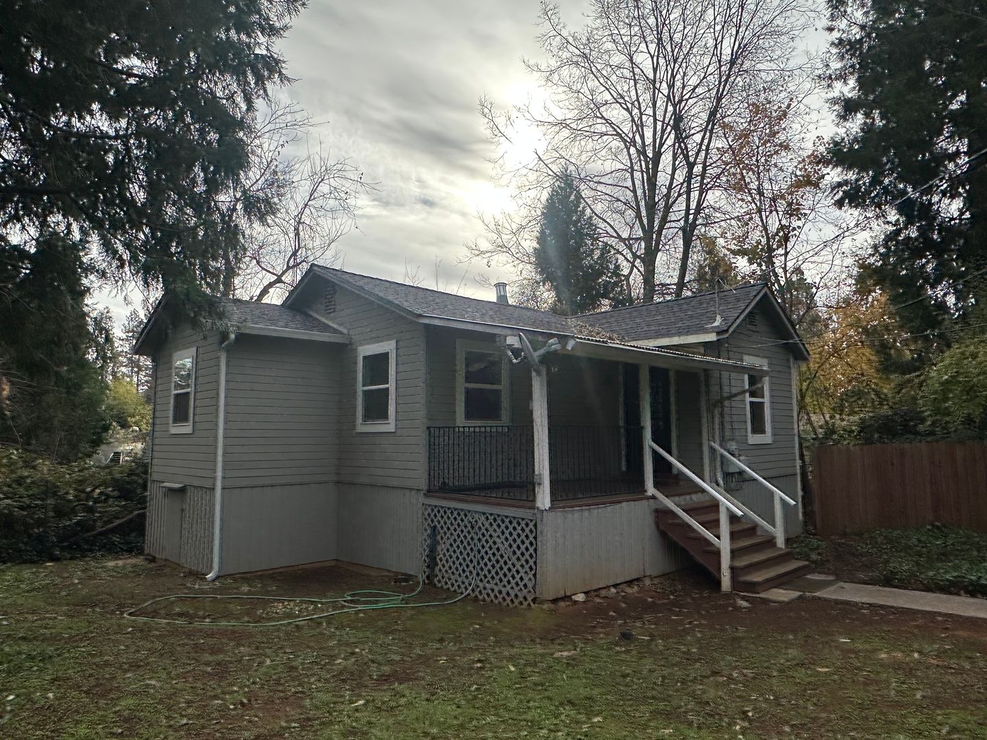 Grass Valley House: 551 Fawcett St