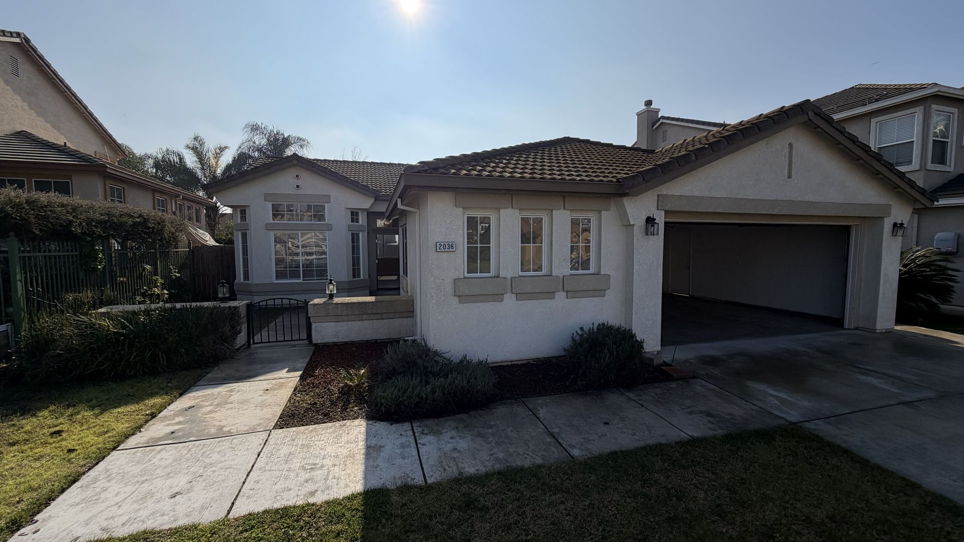 Manteca House: 2036 Schaffhausen St