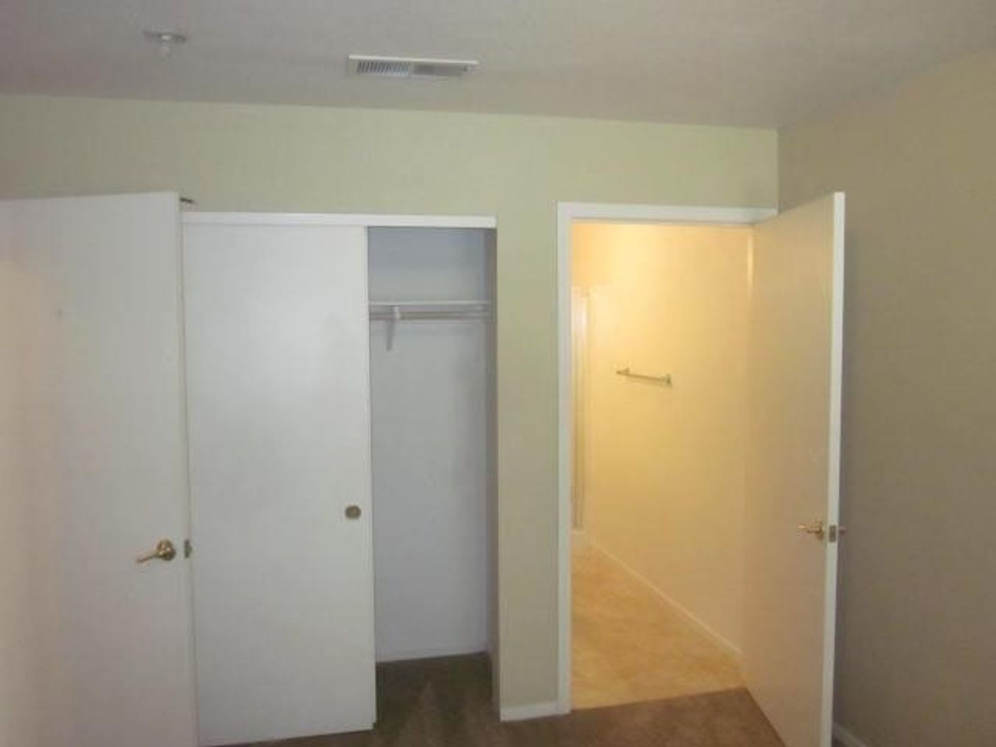 Tracy Condo: 565 Peerless Way #105