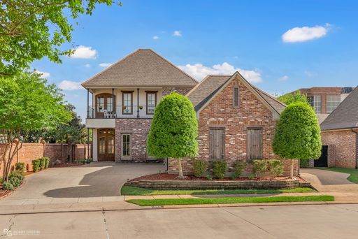 Oak Alley Neighborhood! – photo 1