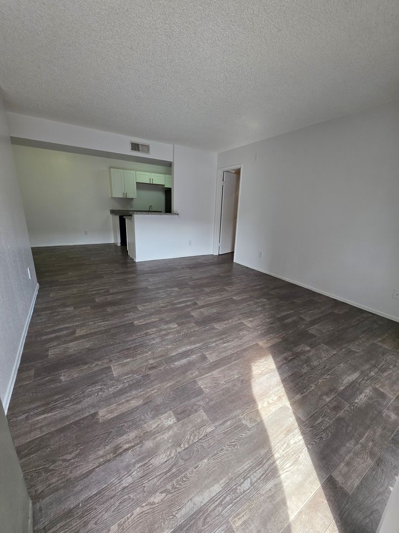Phoenix Apartment: 4336 N 35th Ave