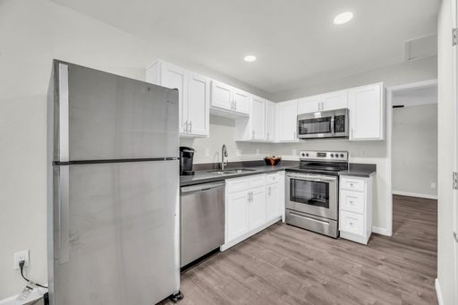 Fully renovated, single story 2 bedroom unit - $1,199.00 (limited units) w/washer and dryer! Plus 1 month free rent special. Must move in by 8/31/2026. – photo 1