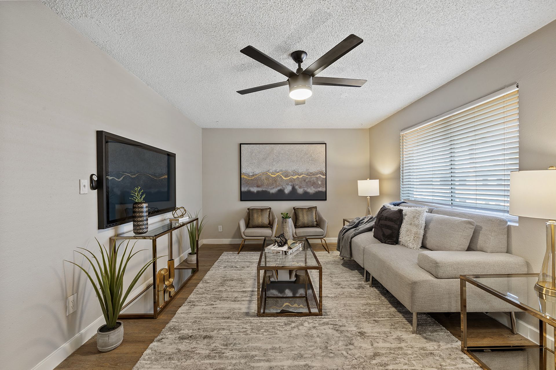 Phoenix Apartment: 2936 N 30th Street