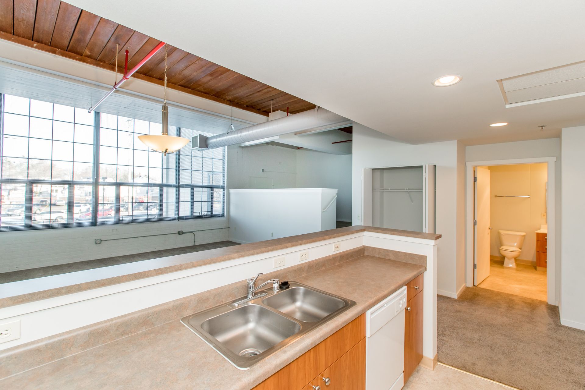 723 S. Main Street, Apt 202, West Bend, WI 53095