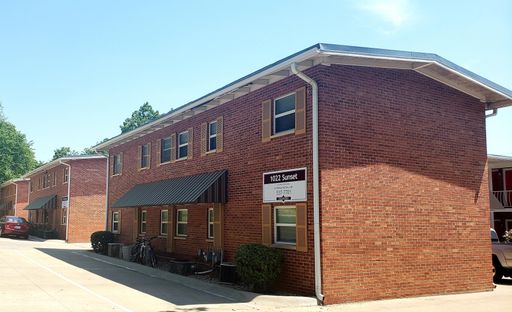 Welcome to Sunset Apartments in Manhattan, KS! Our community offers convenient amenities such as on-site laundry facilities, monthly pest control services, and off-street parking for residents.