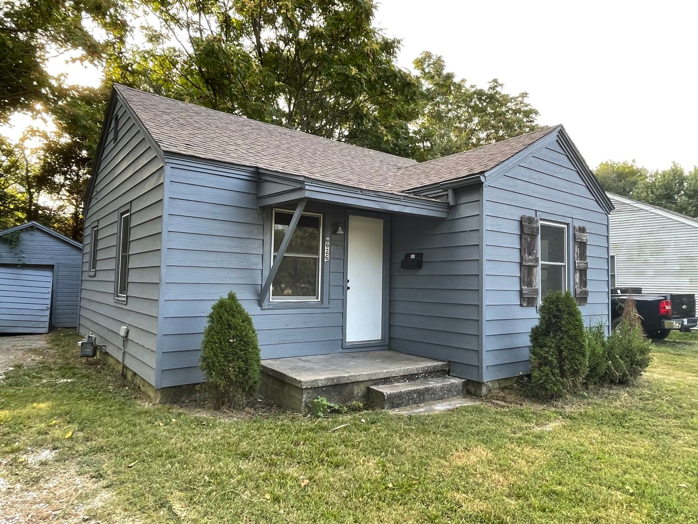 Springfield House: 626 South Forest Avenue