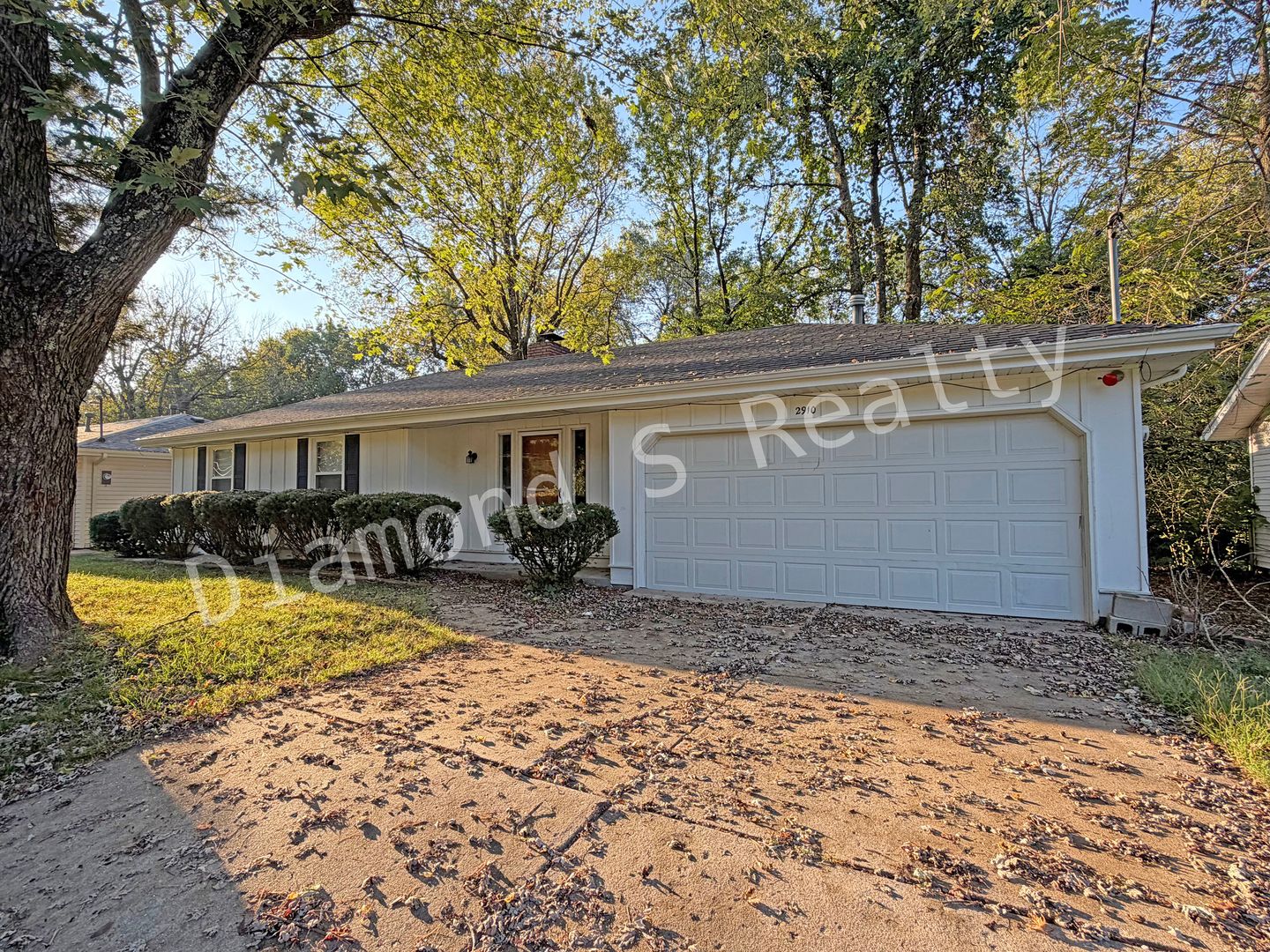 Springfield House: 2910 East Monroe Terrace