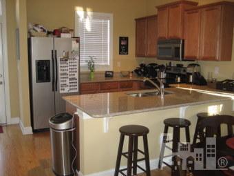 Listing photo thumbnail