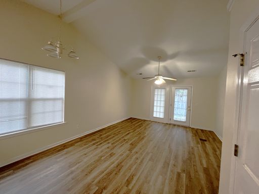 Listing photo thumbnail