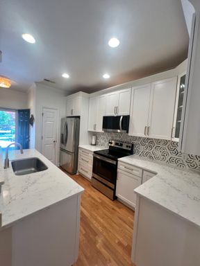 Listing photo thumbnail