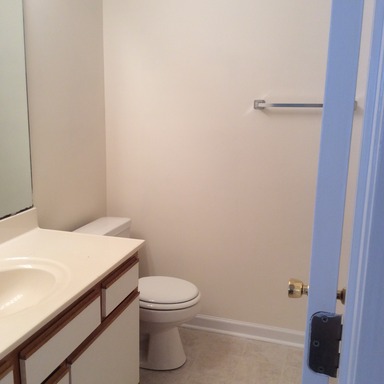 Listing photo thumbnail