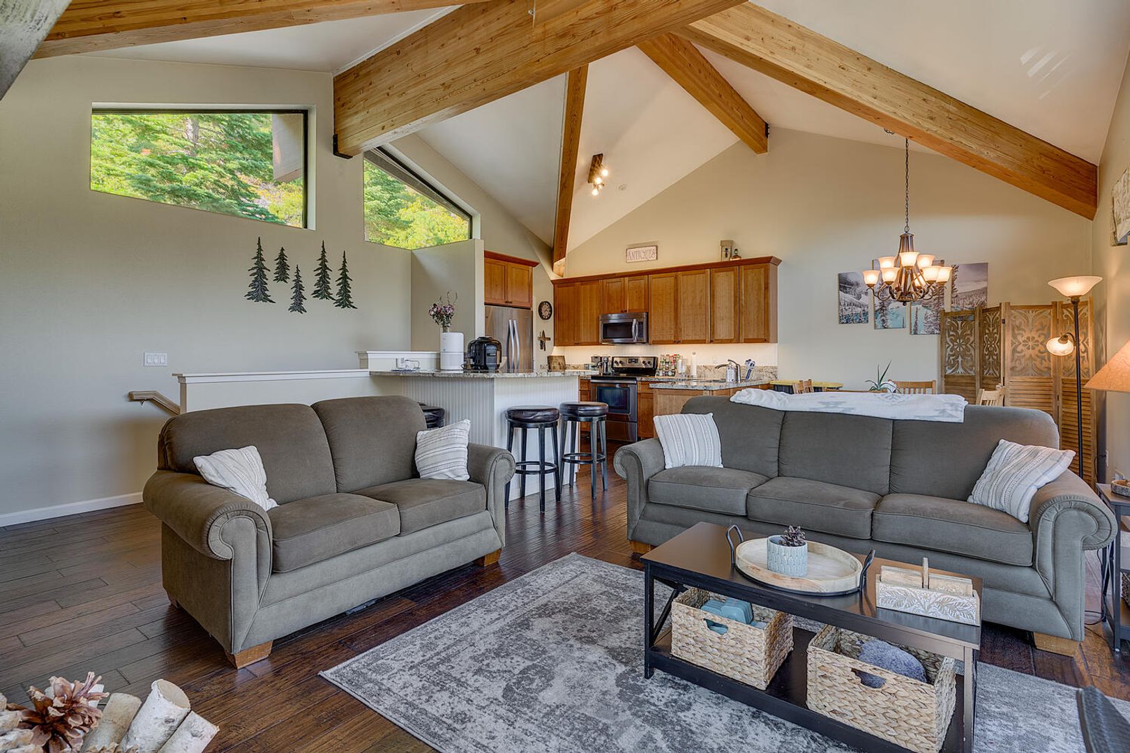 Incline Village Townhome: 400 Fairview Blvd. Unit #111