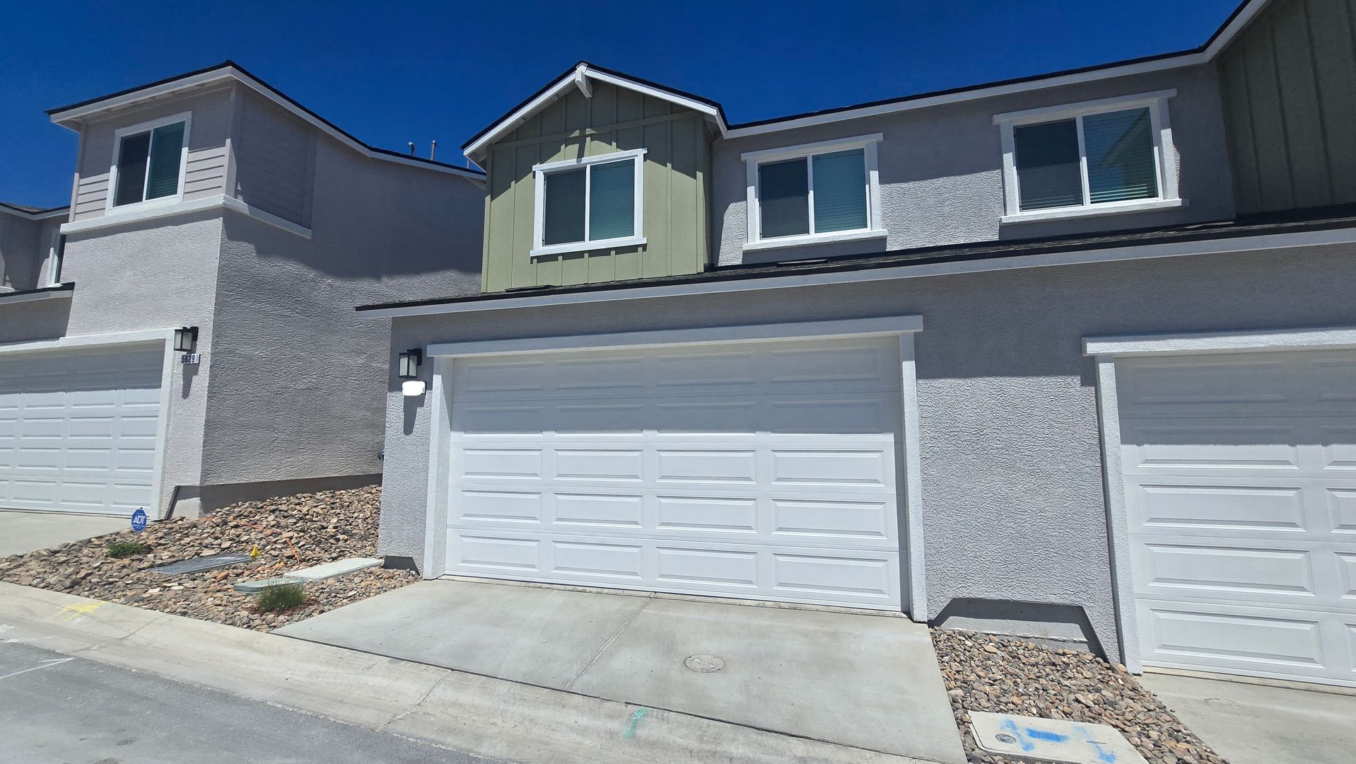 Reno House: 5854 Altitude St