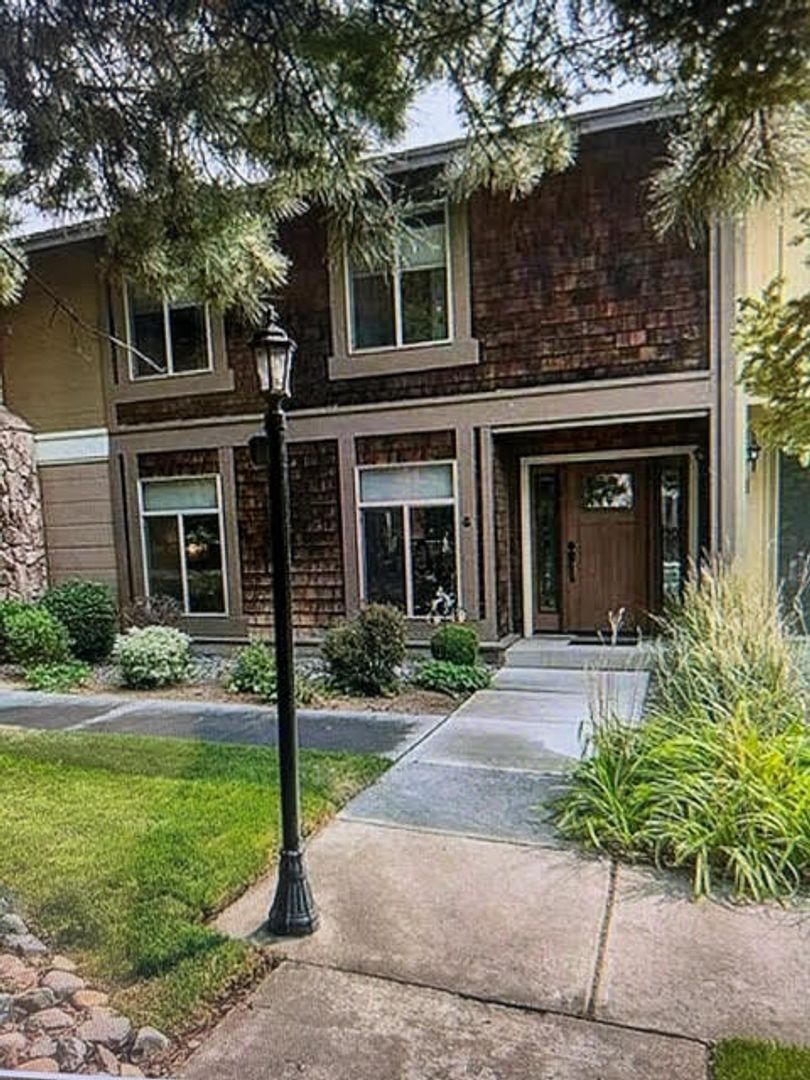 Reno House: 1419 Foster Drive