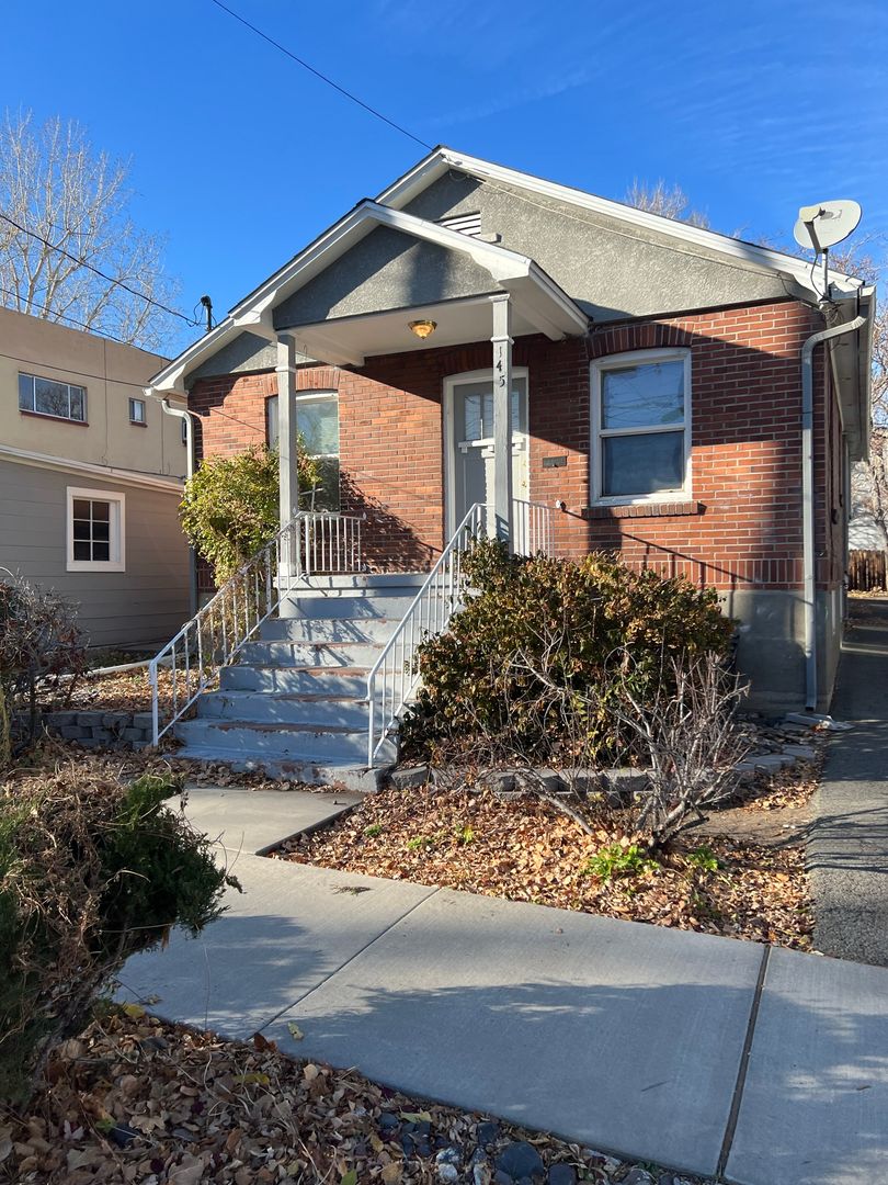 Reno House: 145 La Rue Avenue