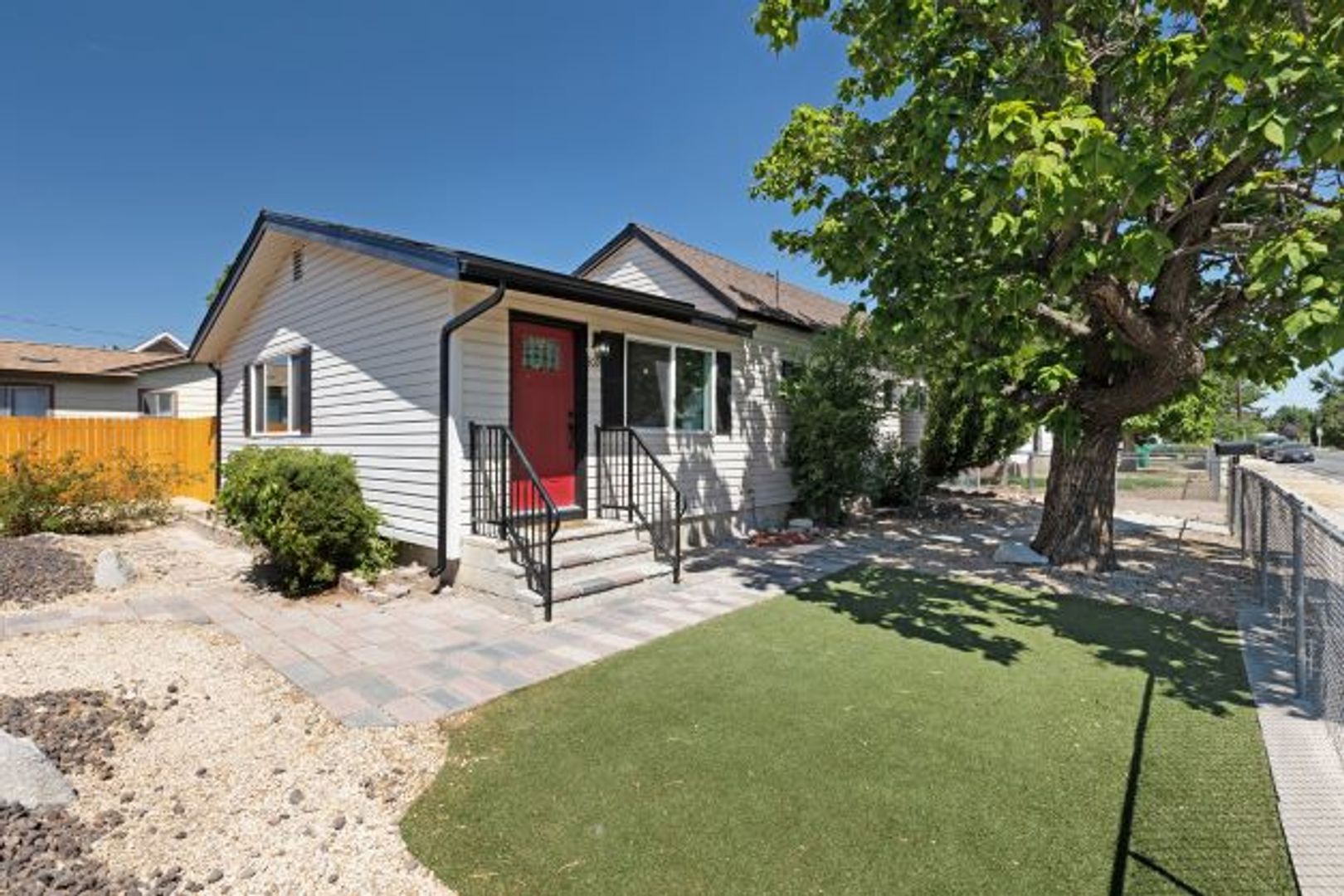 Sparks House: 309 4th Street