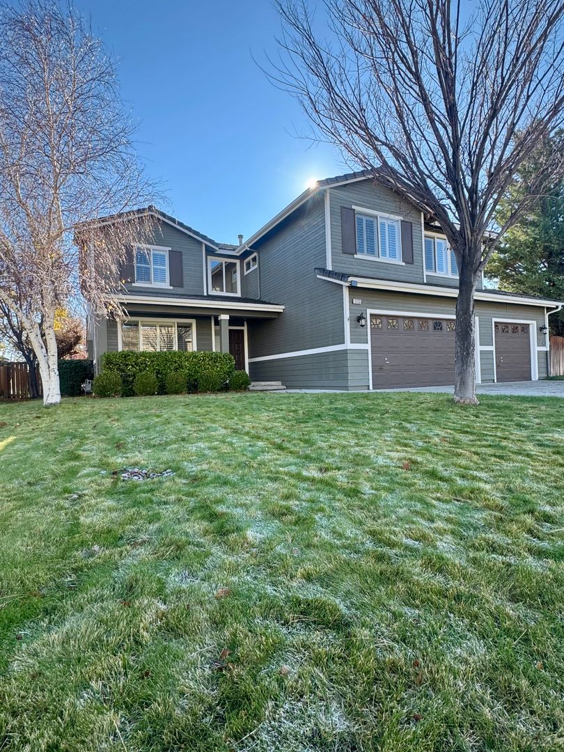 Reno House: 3723 Vancouver Drive