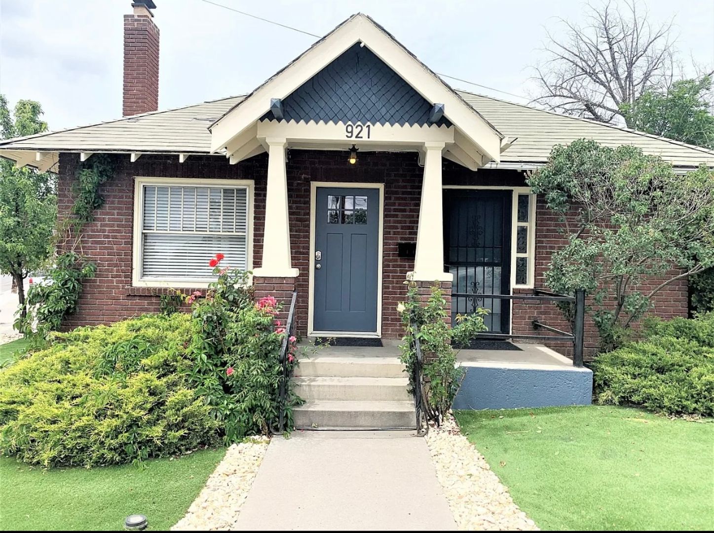 Reno House: 921 North Sierra Street